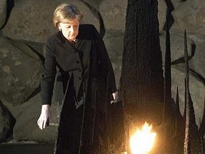 Angela Merkel visits Yad Vashem